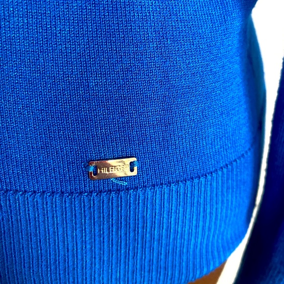 đź’™TOMMY HILFIGERđź’™Button up blue cardigan in small. Like new condition! - Picture 5 of 11